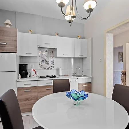 Apartment Sea View In Rabac